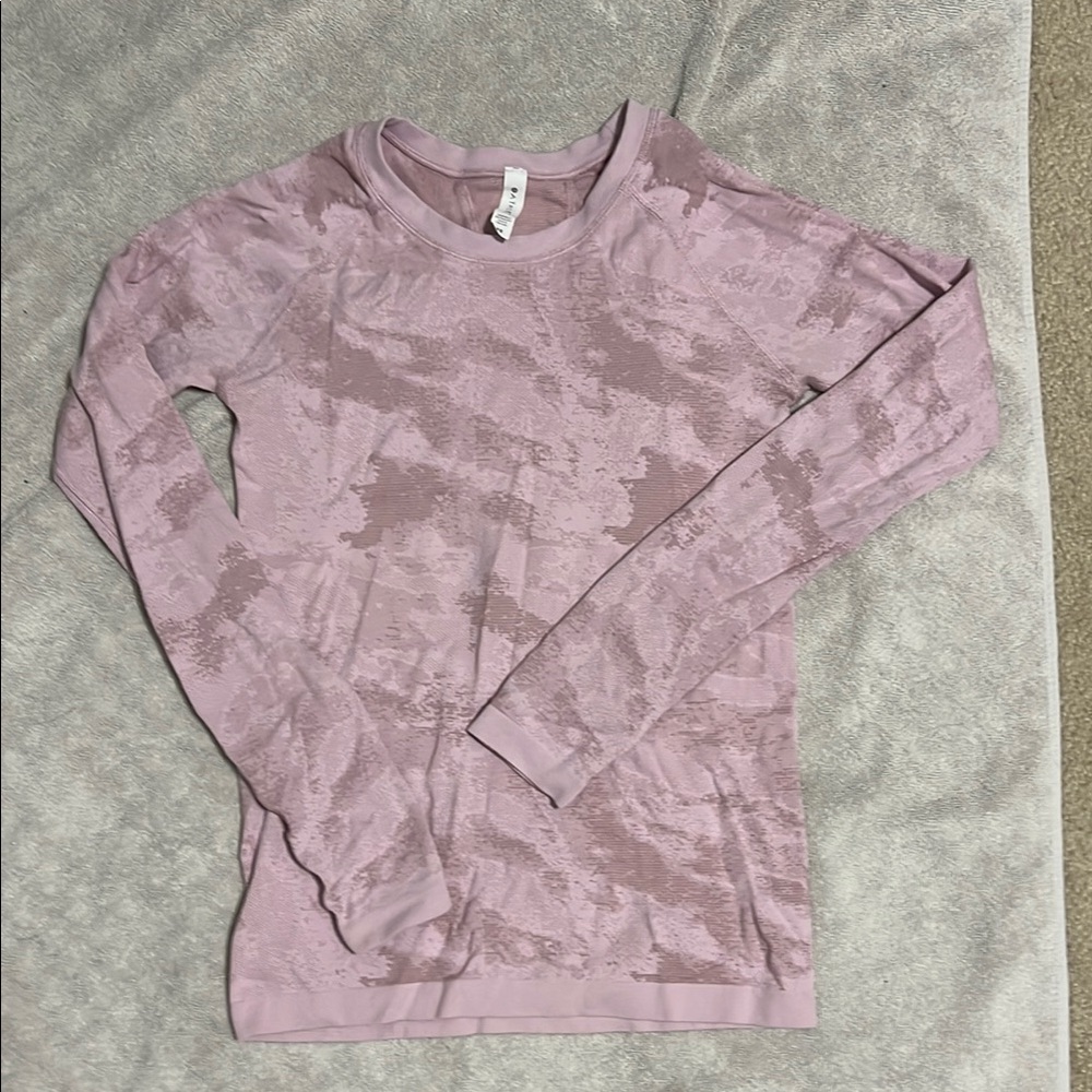 Athleta long sleeve XS